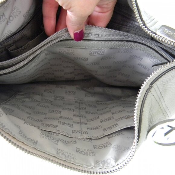 Michael Kors Anita Gray Pebbled Leather Hobo CONVERTIBLE CROSSBODY/SHOULDER BAG - Picture 9 of 9